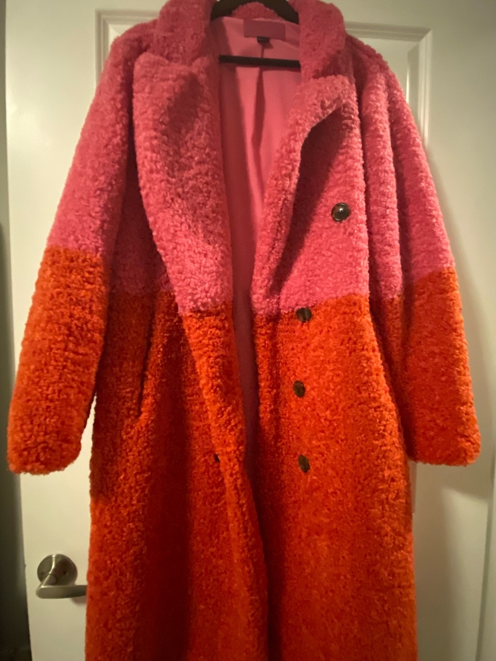 Colorblock Bouclé TEDDY Coat in Pink and Orange - Picture 9 of 9